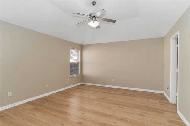 1517 White Willow Lane, Arlington, TX 76002