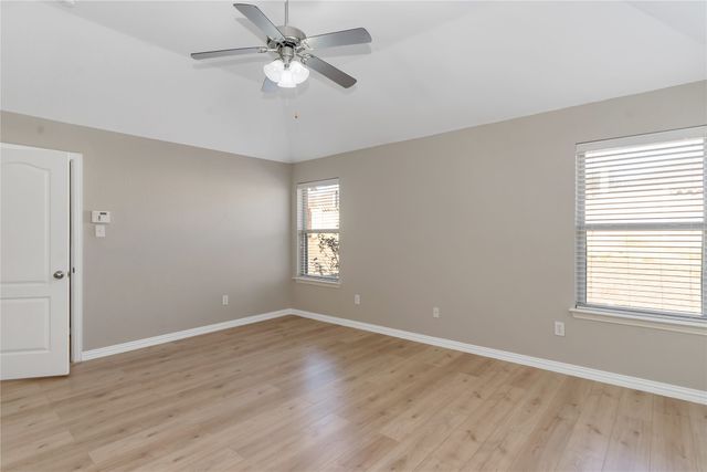 1517 White Willow Lane, Arlington, TX 76002