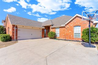 1517 White Willow Lane, Arlington, TX 76002