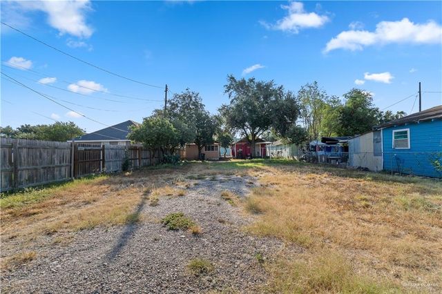 513 Doherty Avenue, Mission, TX 78572