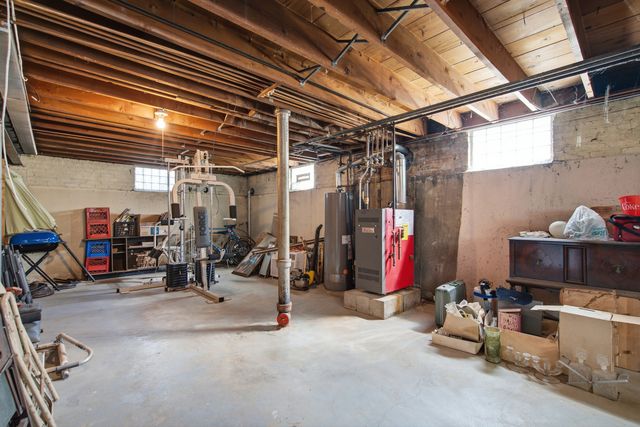515 Asbury Avenue, Evanston, IL 60202