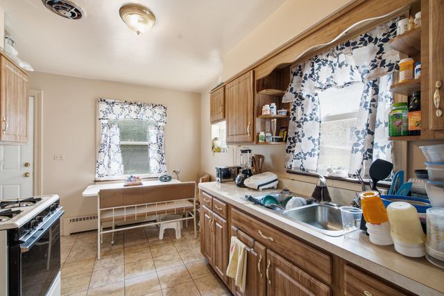 515 Asbury Avenue, Evanston, IL 60202