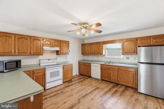 949 JANEKA LN, Dover, DE 19904