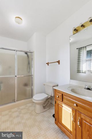 949 JANEKA LN, Dover, DE 19904