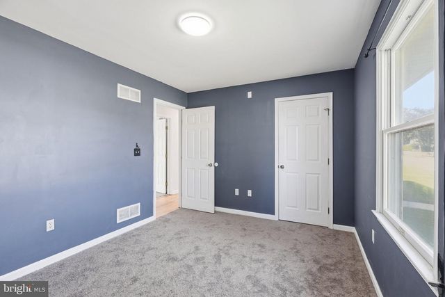 949 JANEKA LN, Dover, DE 19904