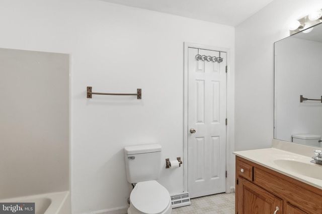 949 JANEKA LN, Dover, DE 19904