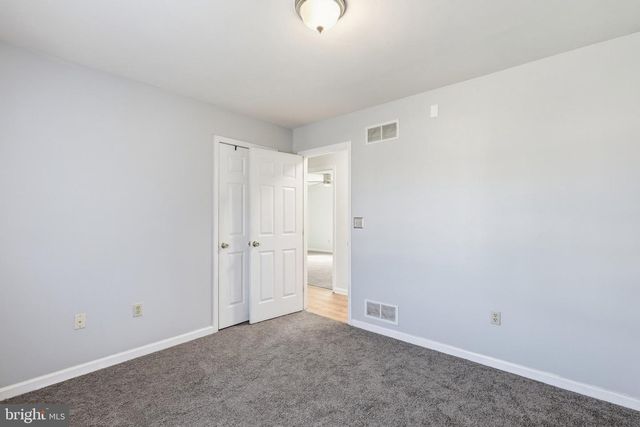 949 JANEKA LN, Dover, DE 19904