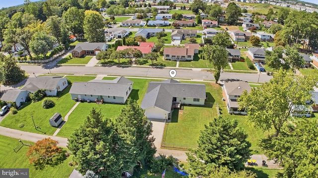 949 JANEKA LN, Dover, DE 19904