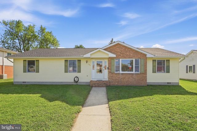 949 JANEKA LN, Dover, DE 19904