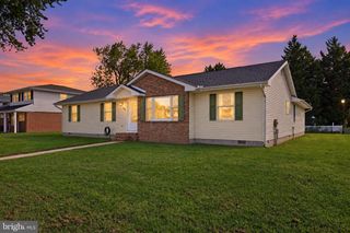 949 JANEKA LN, Dover, DE 19904