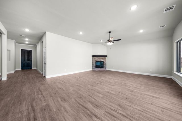 121 Doris Drive, Canton, TX 75103