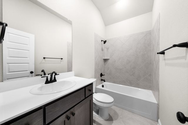 121 Doris Drive, Canton, TX 75103