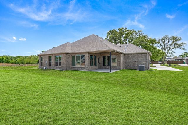 121 Doris Drive, Canton, TX 75103