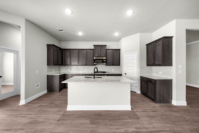 121 Doris Drive, Canton, TX 75103