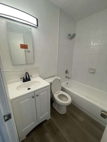 15280 SW 80th St 11, Miami, FL 33193