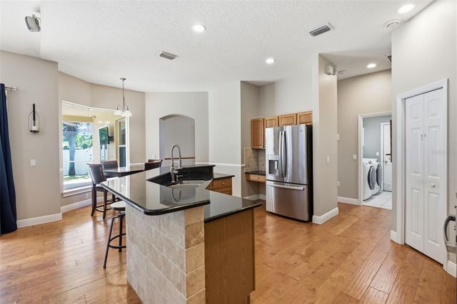 4704 RED WARBLER LANE, Valrico, FL 33596