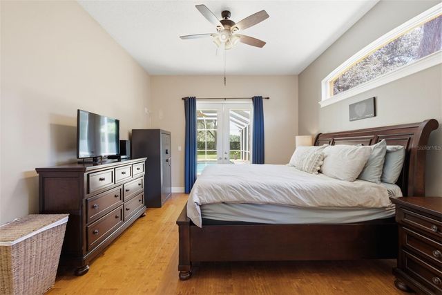 4704 RED WARBLER LANE, Valrico, FL 33596