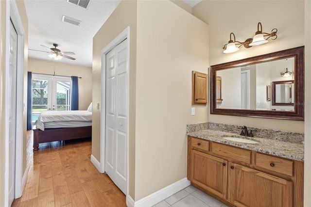 4704 RED WARBLER LANE, Valrico, FL 33596