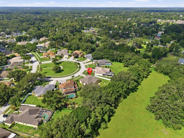 4704 RED WARBLER LANE, Valrico, FL 33596