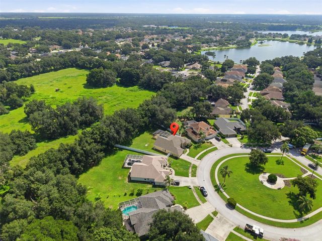 4704 RED WARBLER LANE, Valrico, FL 33596