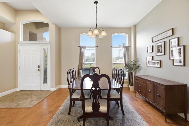 4704 RED WARBLER LANE, Valrico, FL 33596