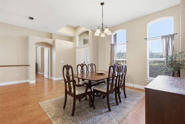 4704 RED WARBLER LANE, Valrico, FL 33596