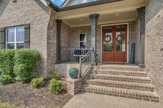 2732 Cherrydale Dr, Lebanon, TN 37087