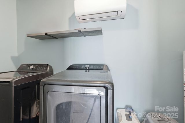 4274 Sunnydell Drive, Winston Salem, NC 27106