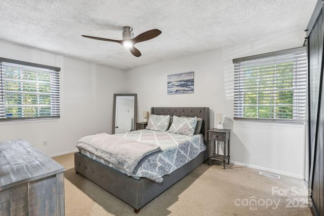 4274 Sunnydell Drive, Winston Salem, NC 27106