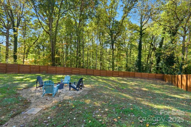 4274 Sunnydell Drive, Winston Salem, NC 27106