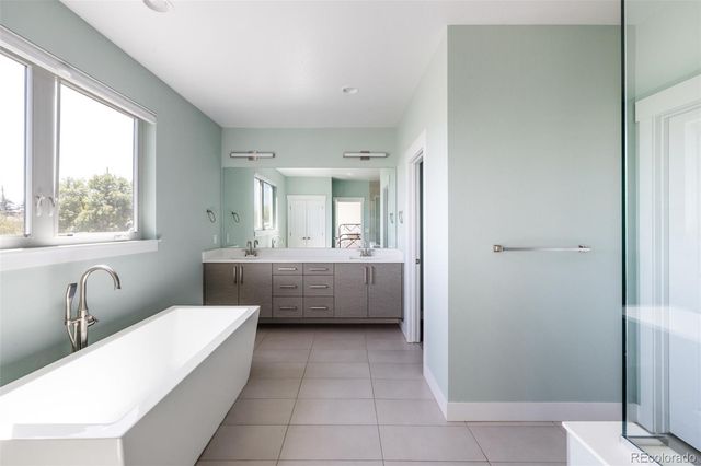 5620 Zuni Court, Denver, CO 80221