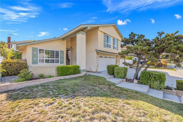 2225 Monte Carlo, Placentia, CA 92870