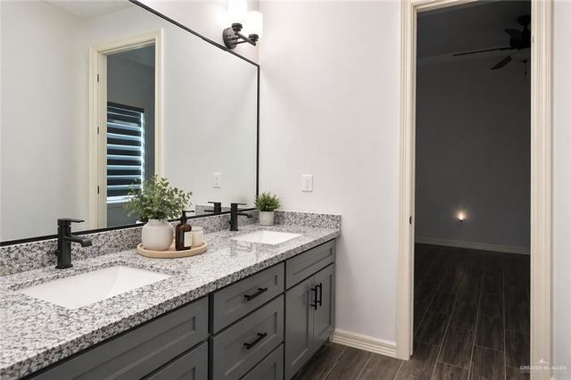 3316 Lago Superior, Edinburg, TX 78542