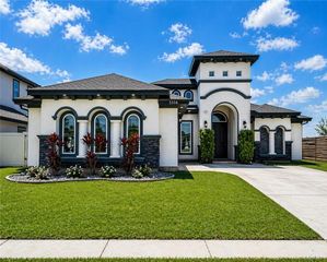 3316 Lago Superior, Edinburg, TX 78542