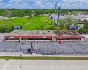 2520 Melrose Dr Ste A, Cedar Falls, IA 50613
