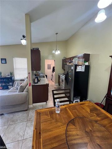 433 Shelter DR, Virginia Beach, VA 23462