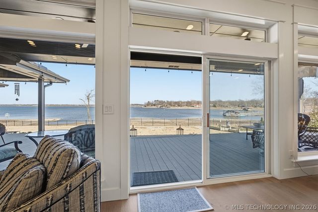 5013 Lake Breeze Road, Grove, OK 74344