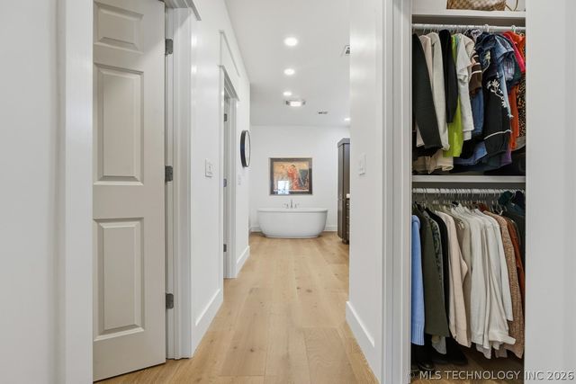 5013 Lake Breeze Road, Grove, OK 74344