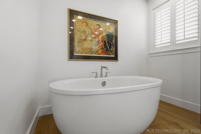 5013 Lake Breeze Road, Grove, OK 74344