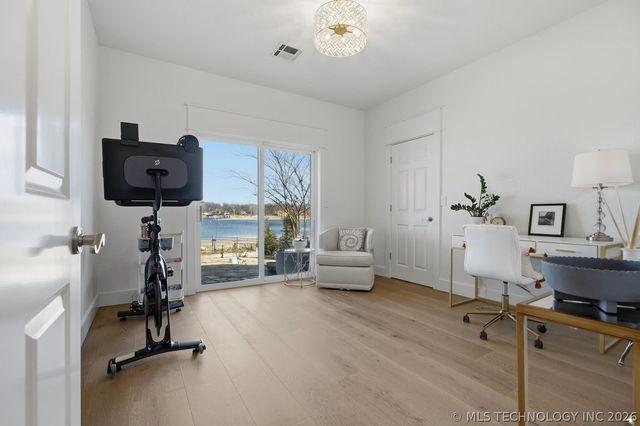 5013 Lake Breeze Road, Grove, OK 74344