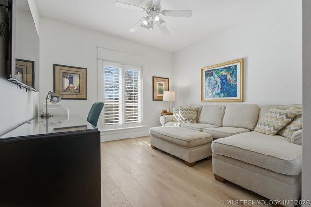 5013 Lake Breeze Road, Grove, OK 74344