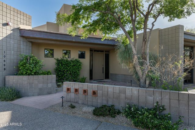 10699 E FERNWOOD Lane, Scottsdale, AZ 85262