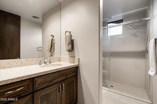 10699 E FERNWOOD Lane, Scottsdale, AZ 85262