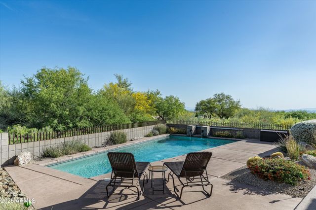 10699 E FERNWOOD Lane, Scottsdale, AZ 85262