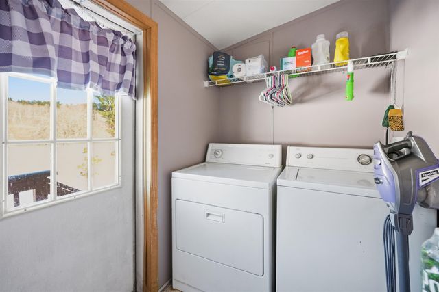 11 Darren Drive, Raymond, NH 03077