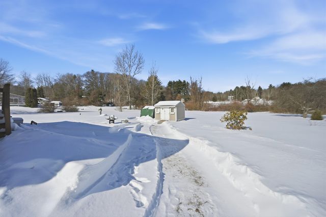 11 Darren Drive, Raymond, NH 03077