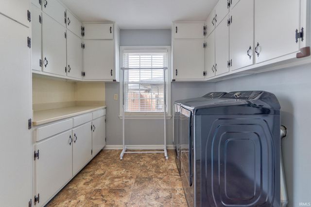 5306 Cunningham Drive, Evansville, IN 47711