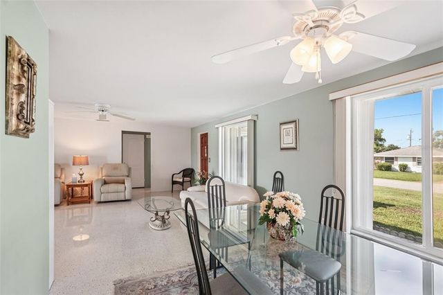 2271 SANDLEWOOD DRIVE, Venice, FL 34293