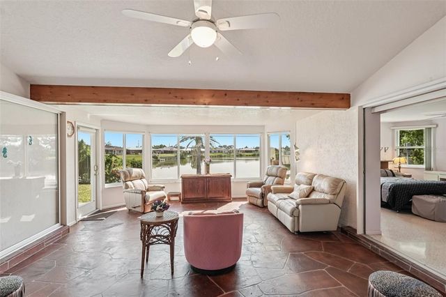 2271 SANDLEWOOD DRIVE, Venice, FL 34293