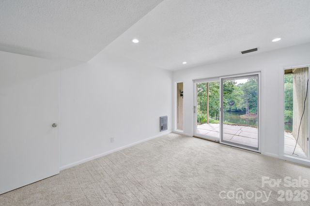 58 Ridgeport Road, Clover, SC 29710
